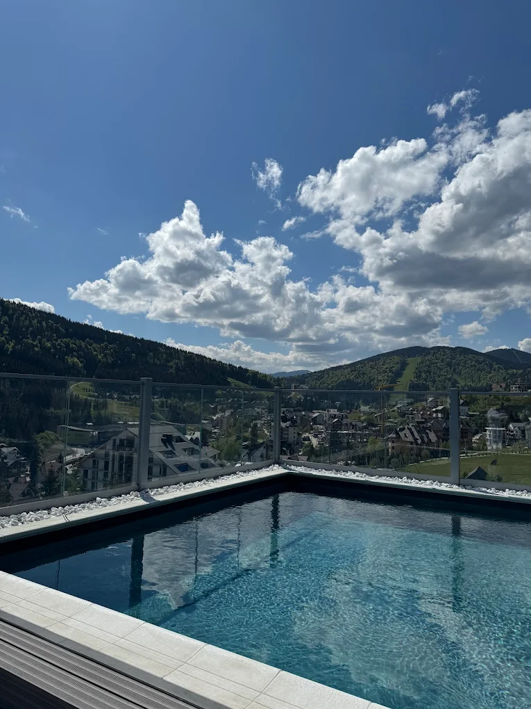 Фотогалерея: Басейн комплексу FOMICH