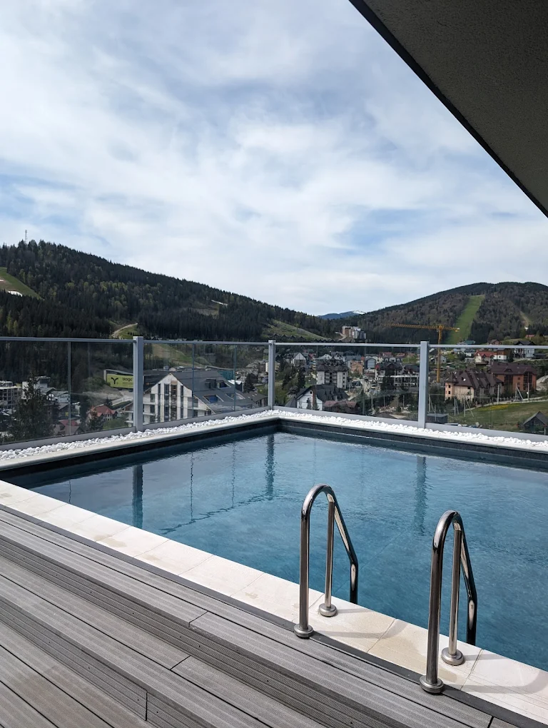 Фотогалерея: Басейн комплексу FOMICH