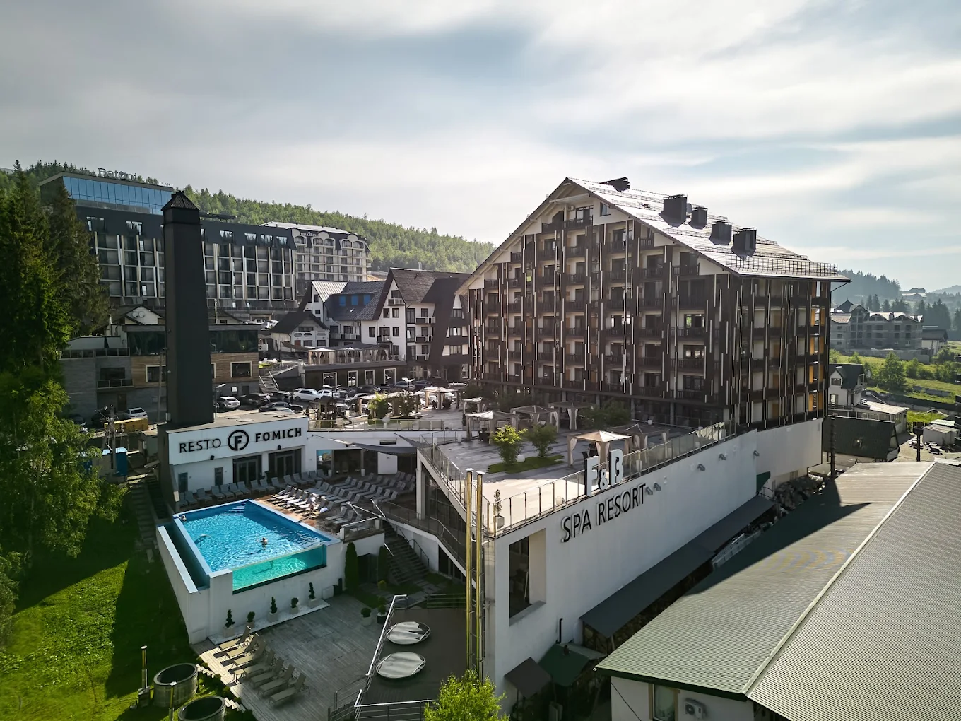 Фотогалерея: Басейн комплексу FOMICH