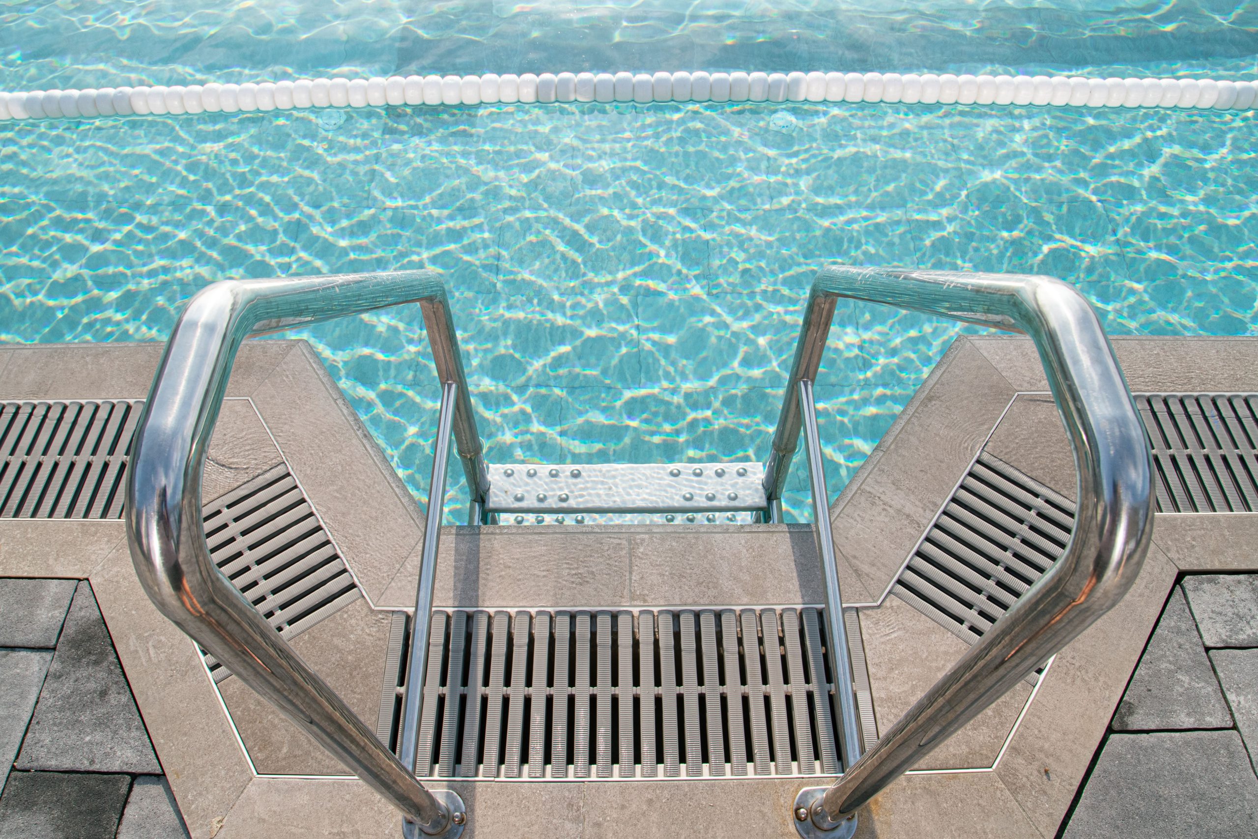 Термальний курорт у деталях: Фото басейнів та інфраструктури